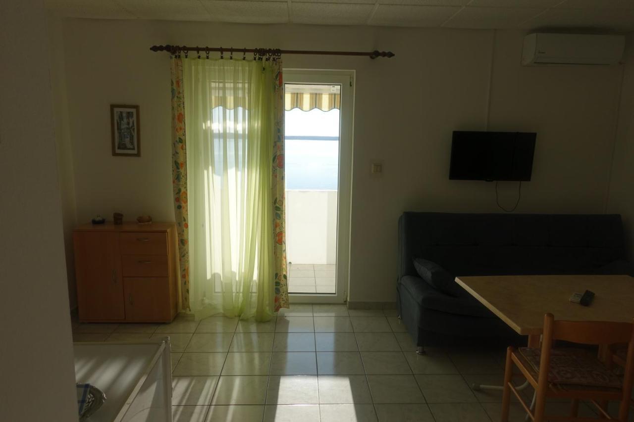 Apartments Galeb Ртина Екстер'єр фото