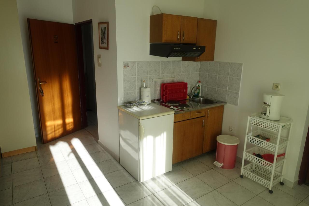 Apartments Galeb Ртина Екстер'єр фото