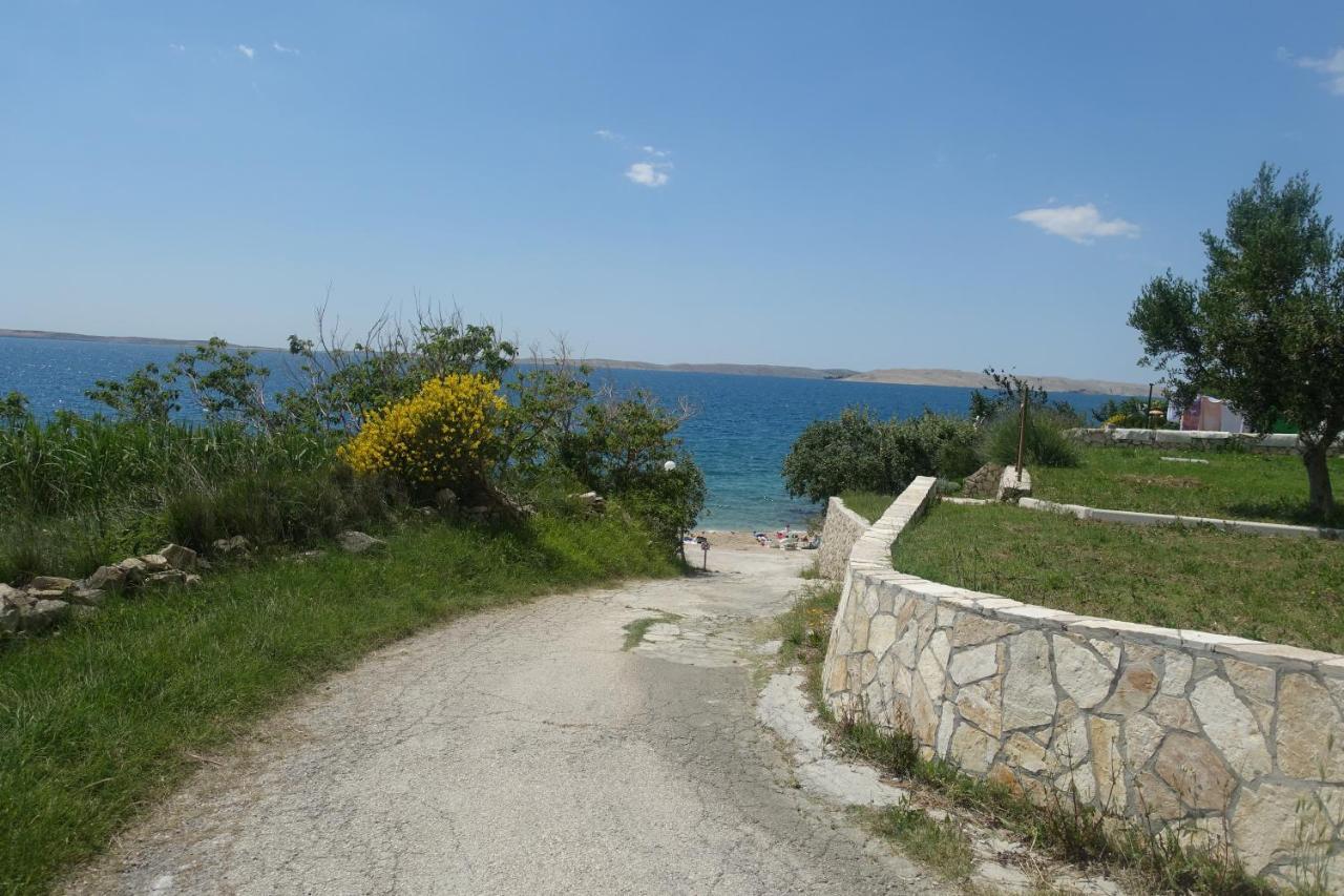 Apartments Galeb Ртина Екстер'єр фото