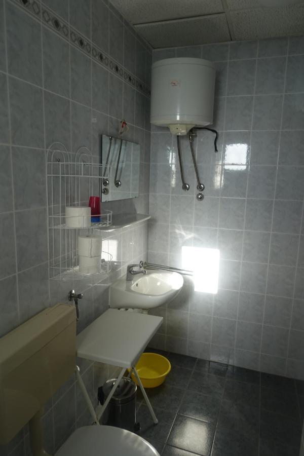 Apartments Galeb Ртина Екстер'єр фото